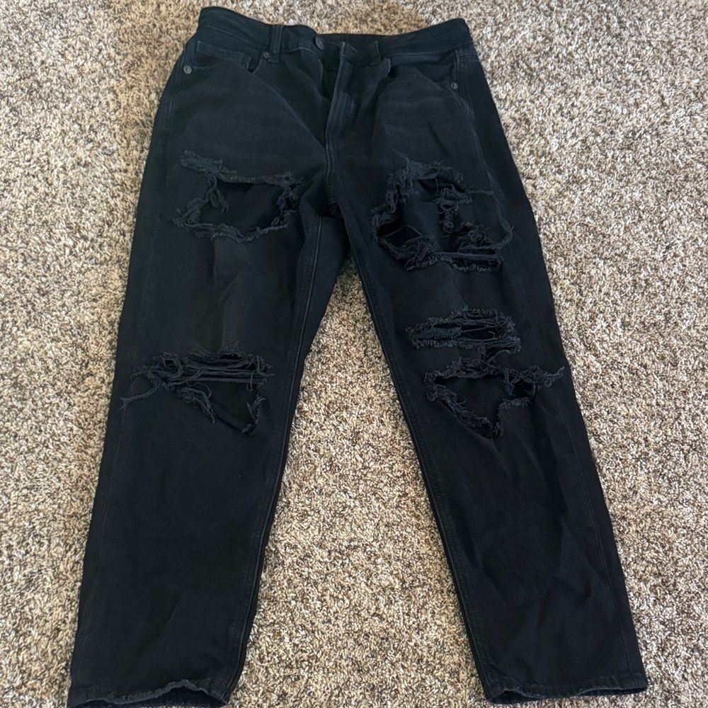 American Eagle Black Distressed Mom Jeans